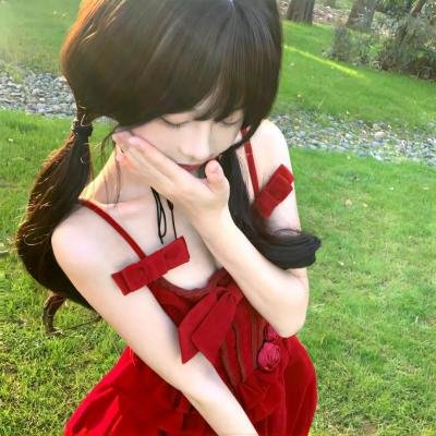 下山后，我被四个绝色师姐包围了